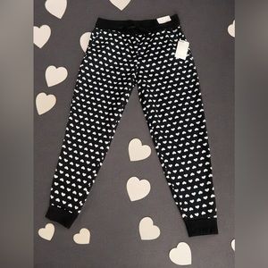 IF IT WERE ME - BLACK CLASSIC JOGGER WITH HEART PRINT (white). Size- Large. NWT